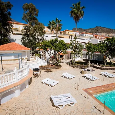 1 Liberty Suites Apartmán Costa Adeje (Tenerife)