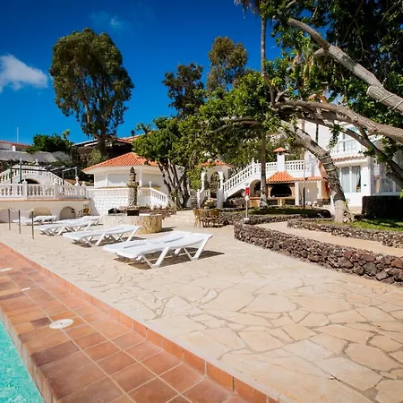 1 Liberty Suites Apartmán Costa Adeje (Tenerife)