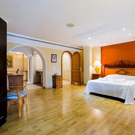 1 Liberty Suites Lägenhet *