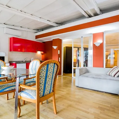 1 Liberty Suites Lägenhet *